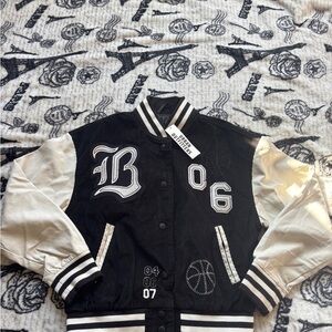 Urban Outfitters BDG Black Embroidered Corduroy Torrence Varsity Jacket Sz XS